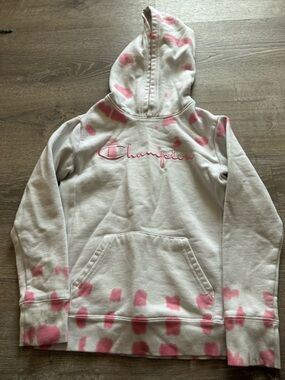 Champion Cream Hoodie with Pink Spot Accents